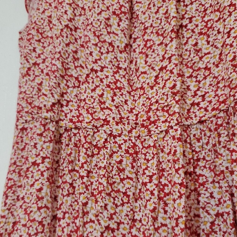 Womens Small Red and White Floral Dress 🌎5/$10🌏 - Picture 3 of 7